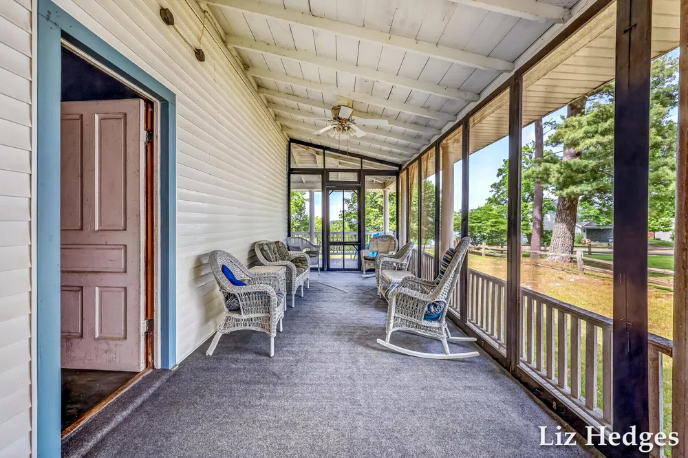 6285 S Shore Whitehall, MI 49461