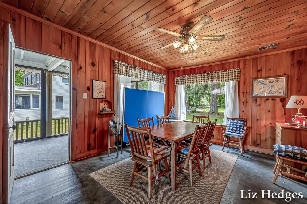 6285 S Shore Whitehall, MI 49461