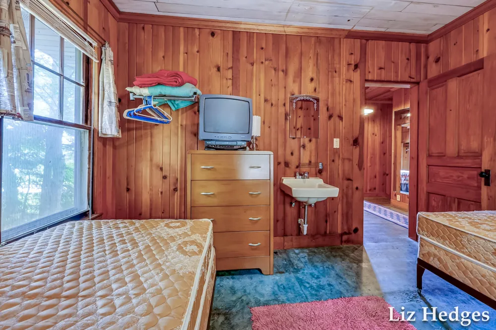 6285 S Shore Whitehall, MI 49461
