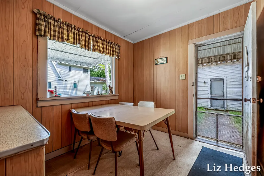 6285 S Shore Whitehall, MI 49461