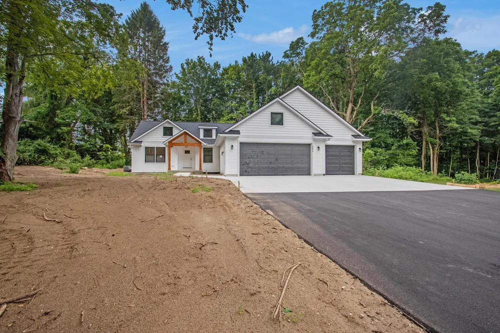 5500 Timberstone Lane West Olive, MI 49460