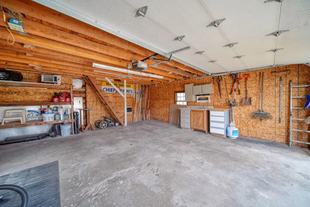 727 Springbrook Avenue Adrian, MI 49221