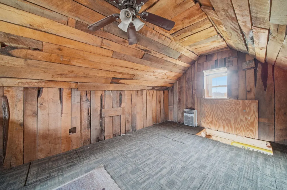 727 Springbrook Avenue Adrian, MI 49221