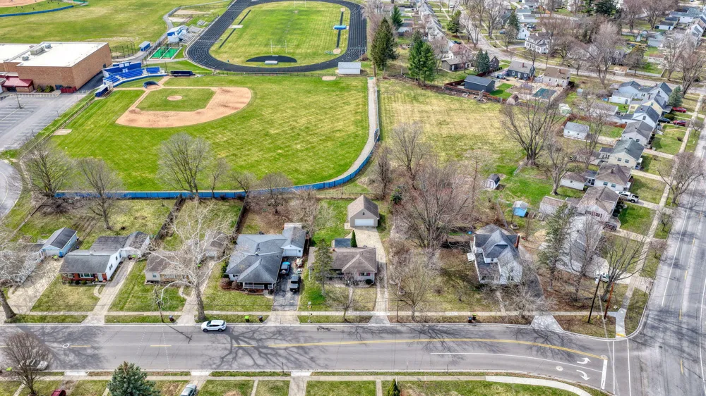 727 Springbrook Avenue Adrian, MI 49221