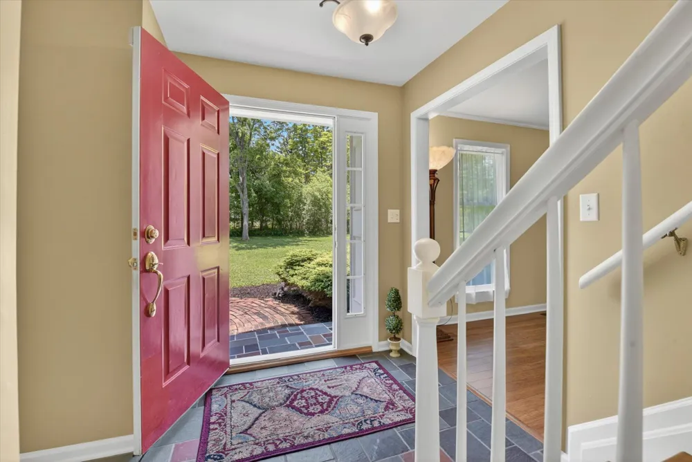 48377 Gyde Road Canton, MI 48187