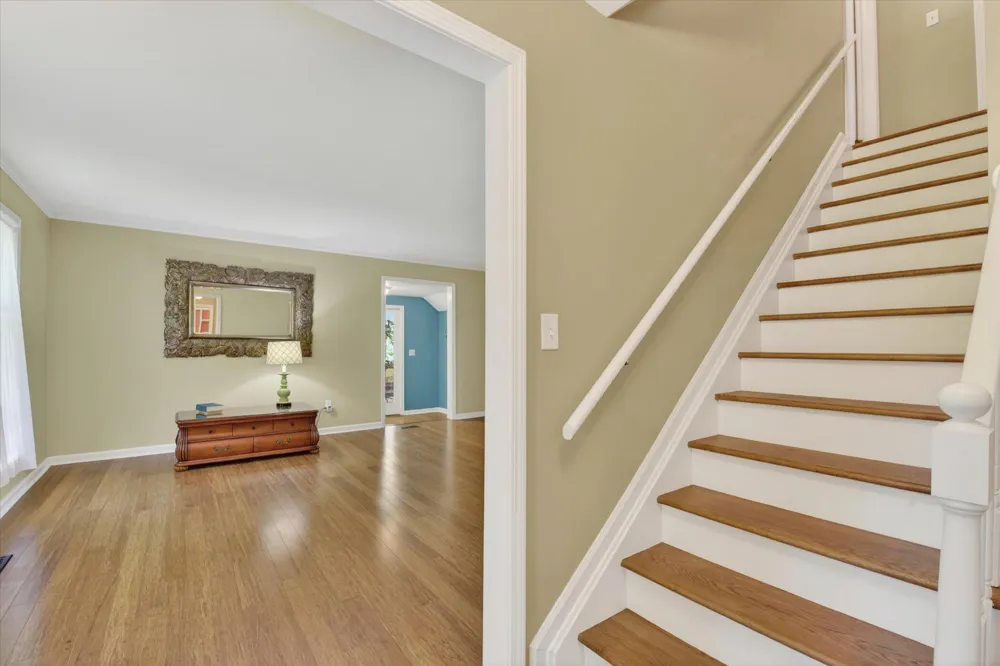 48377 Gyde Road Canton, MI 48187