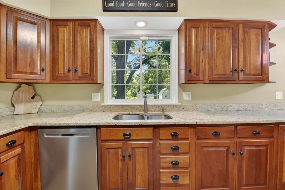 48377 Gyde Road Canton, MI 48187