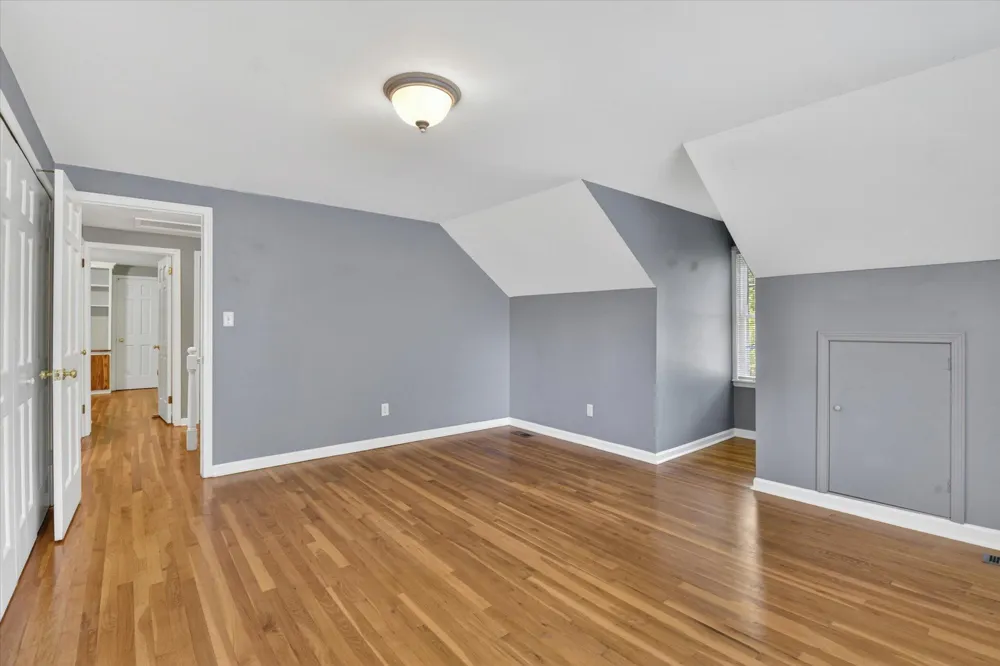 48377 Gyde Road Canton, MI 48187