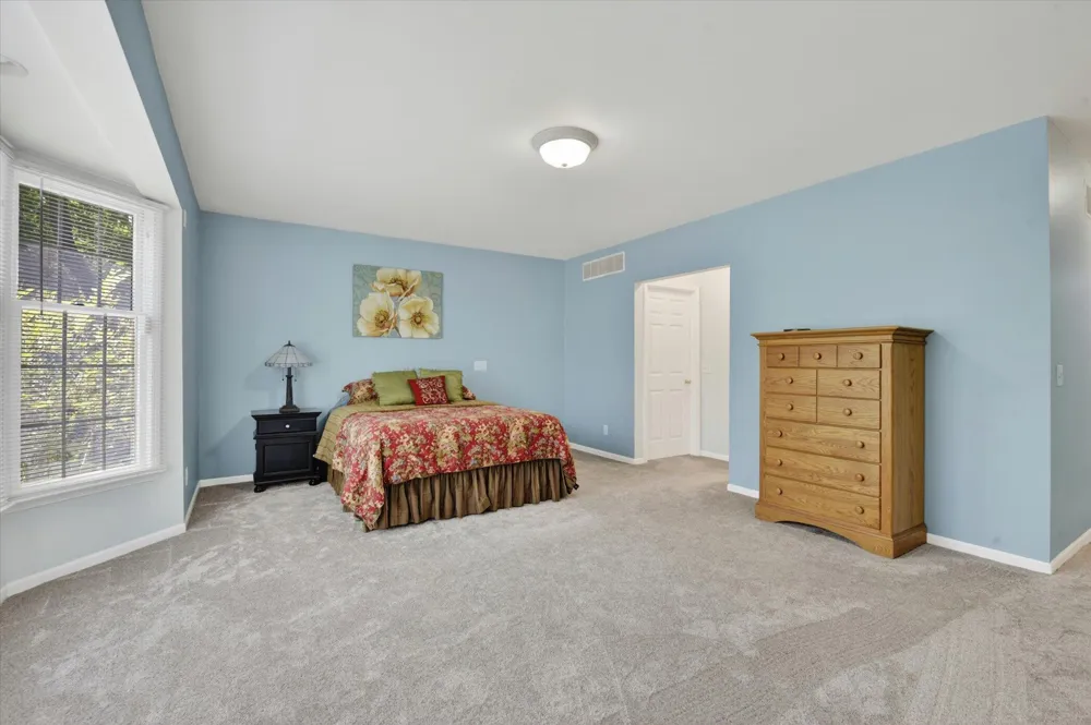 48377 Gyde Road Canton, MI 48187