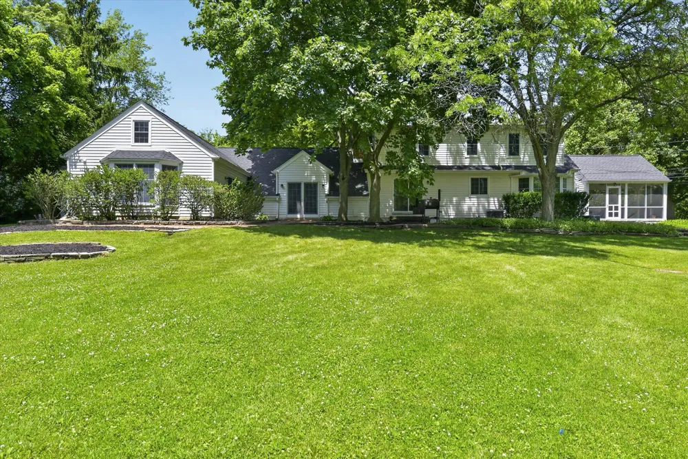 48377 Gyde Road Canton, MI 48187