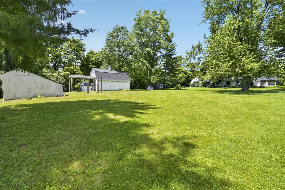48377 Gyde Road Canton, MI 48187