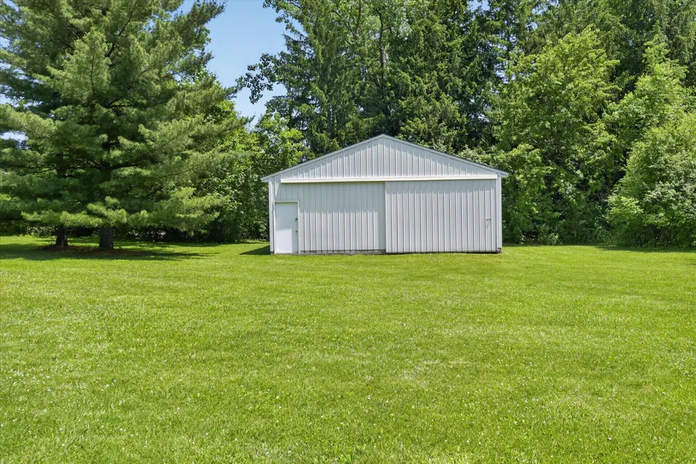 48377 Gyde Road Canton, MI 48187