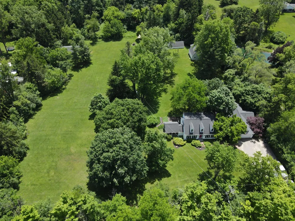 48377 Gyde Road Canton, MI 48187