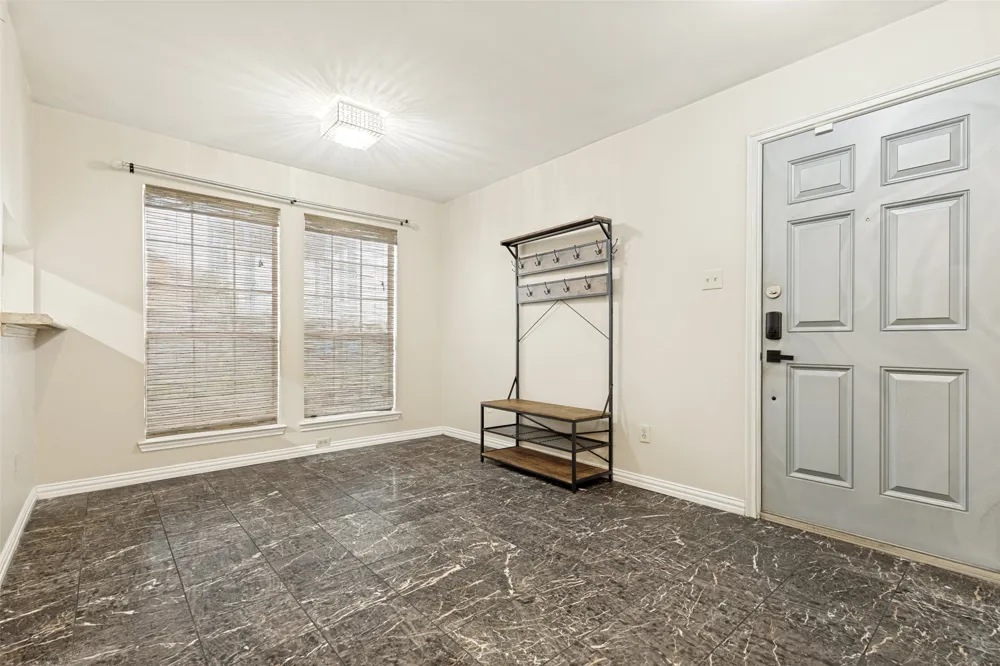 3635 Garden Brook Drive #14100 Farmers Branch, TX 75234