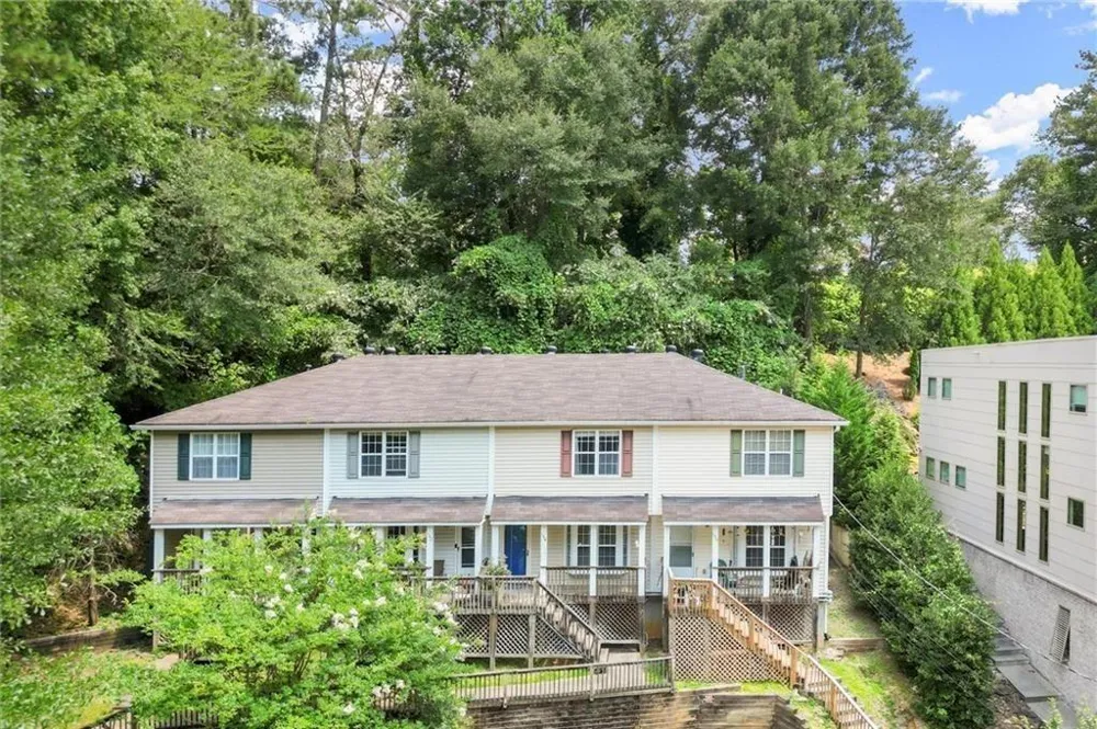 164 Oxbo Road Roswell, GA 30075