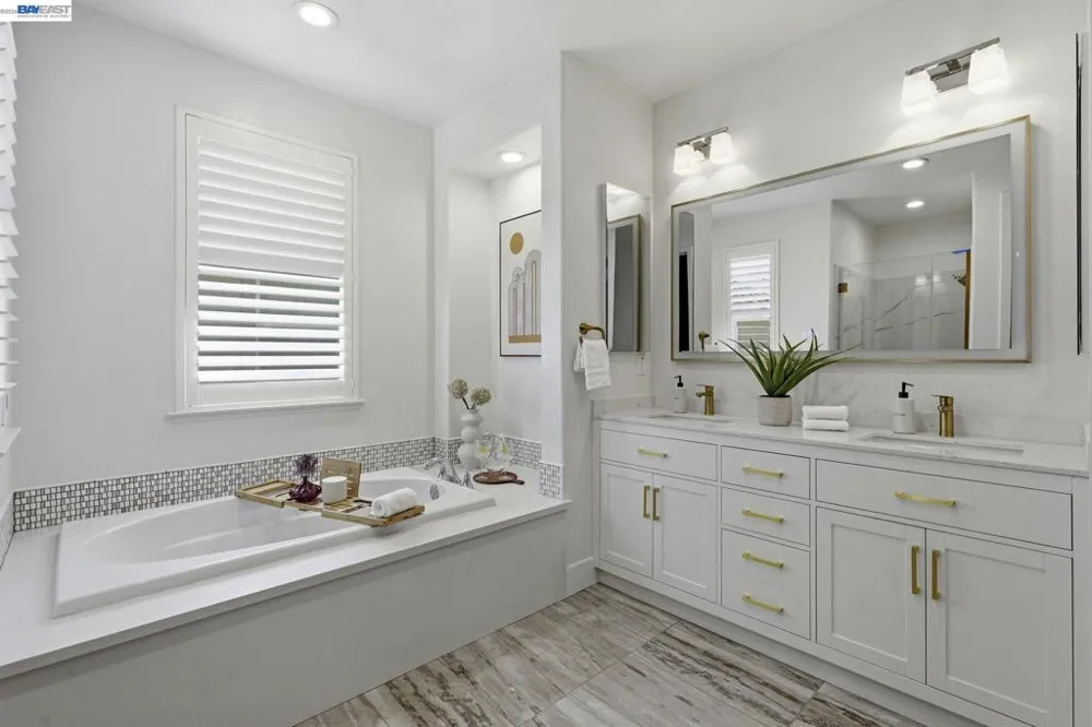 416 Dewitt Ln Alameda, CA 94501
