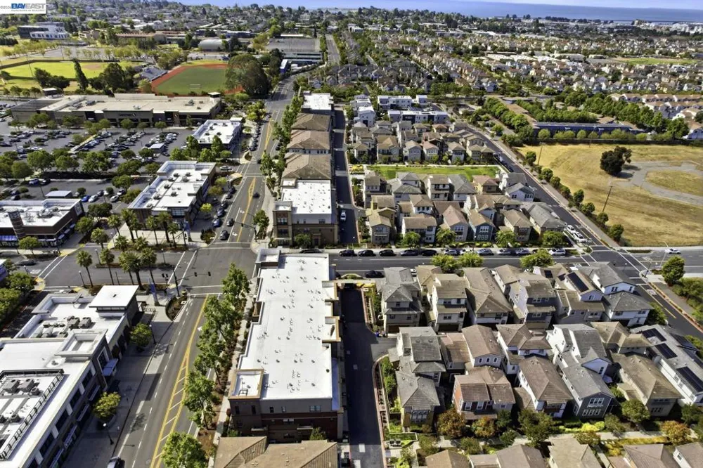 416 Dewitt Ln Alameda, CA 94501