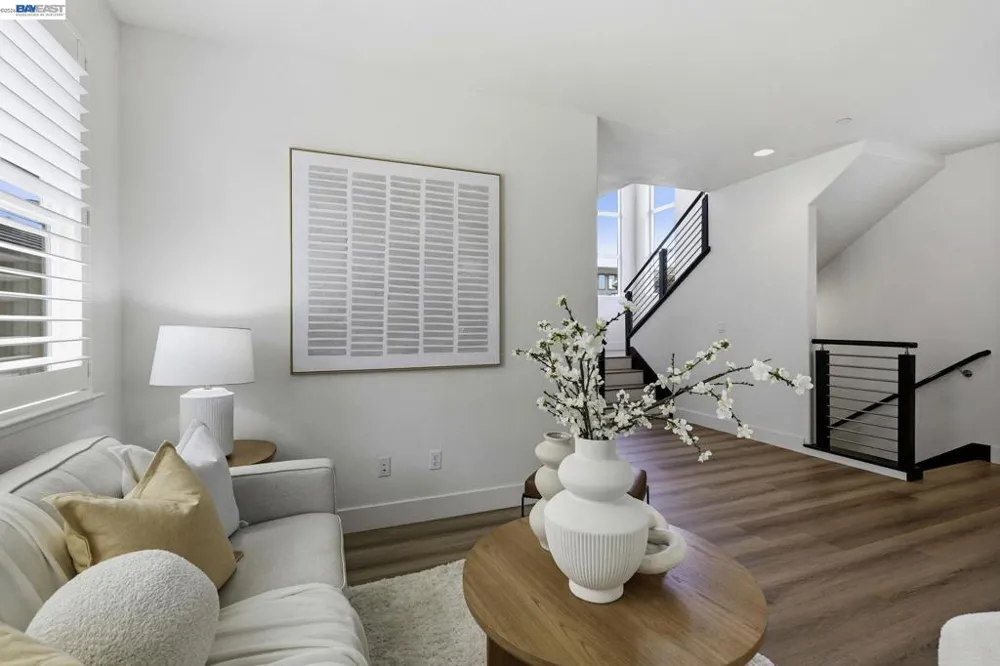 416 Dewitt Ln Alameda, CA 94501