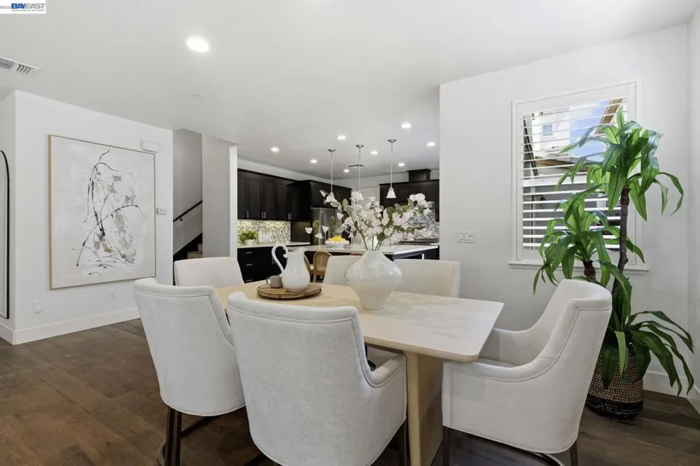 416 Dewitt Ln Alameda, CA 94501