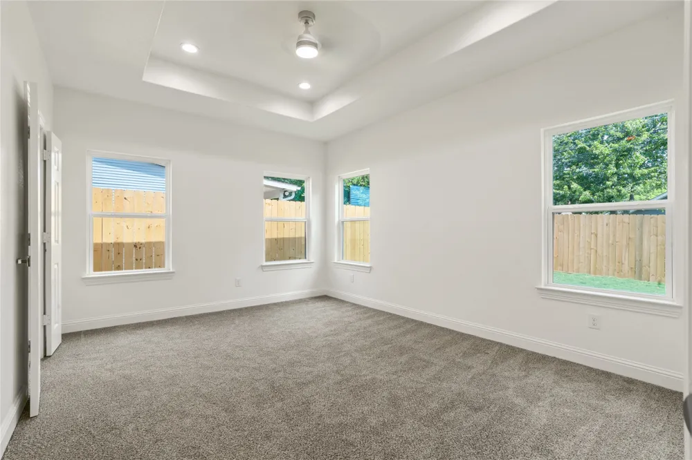 1015 Stella Street Fort Worth, TX 76104