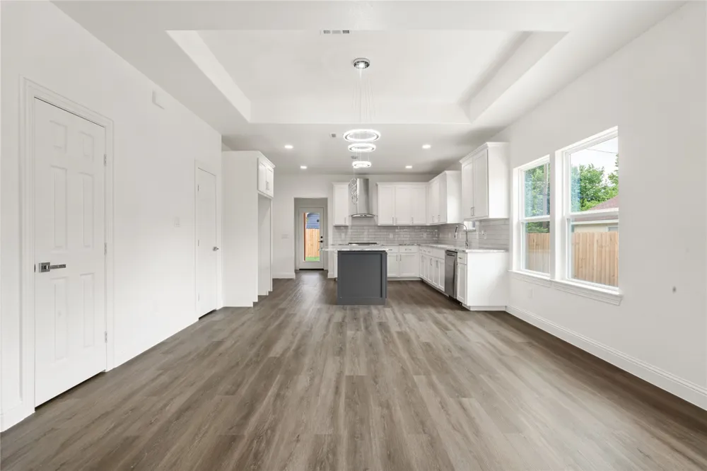 1015 Stella Street Fort Worth, TX 76104