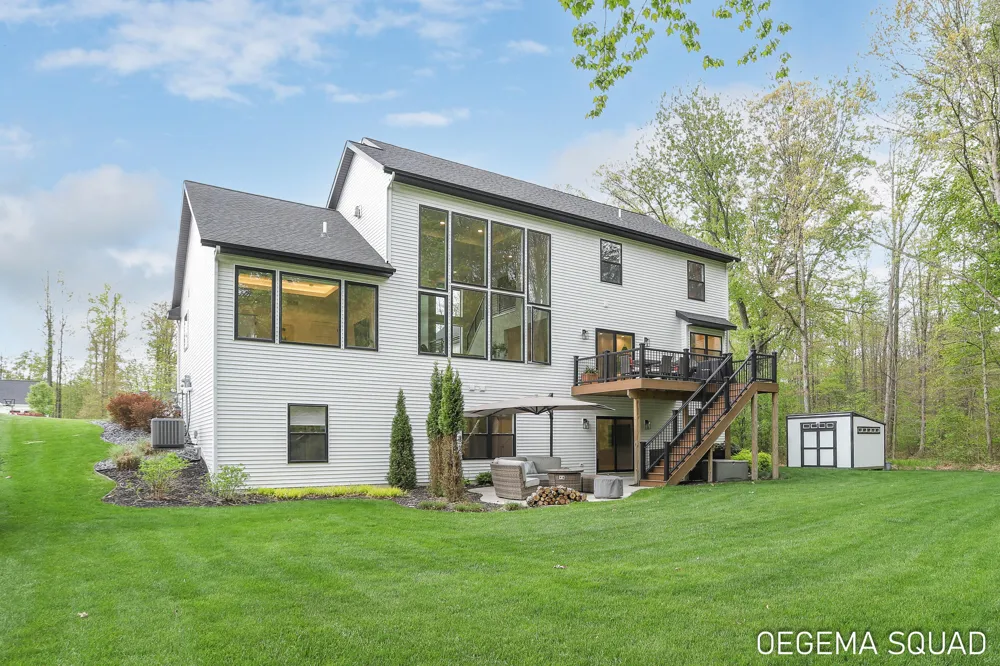 5391 Eaglepass Drive Hudsonville, MI 49426