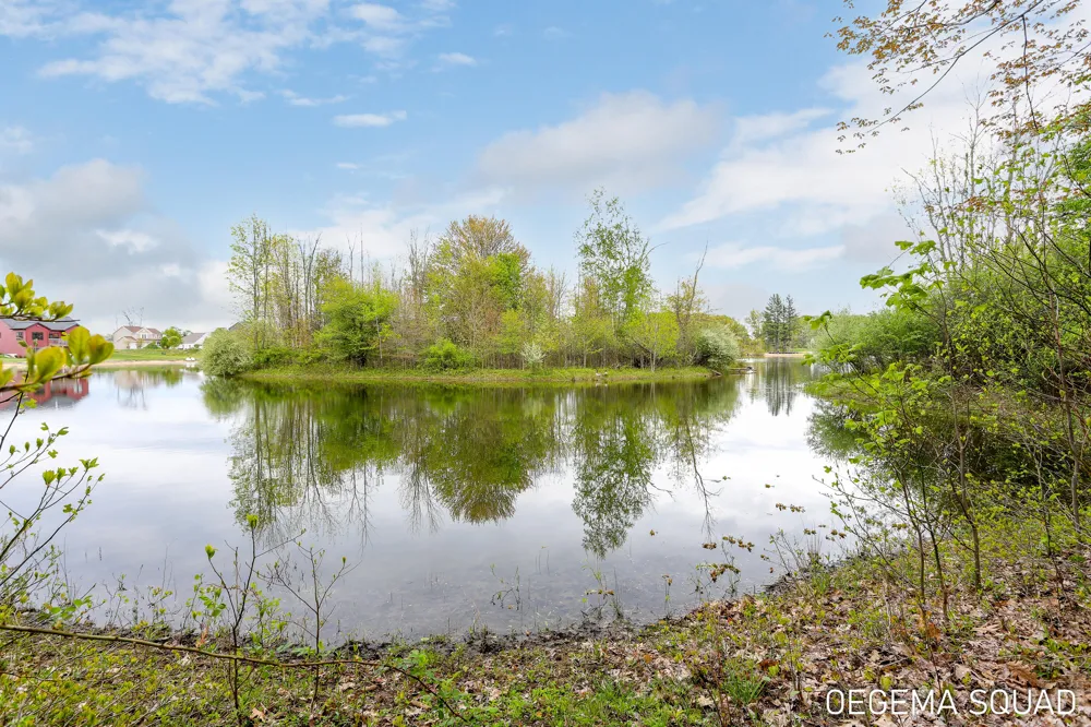 5391 Eaglepass Drive Hudsonville, MI 49426