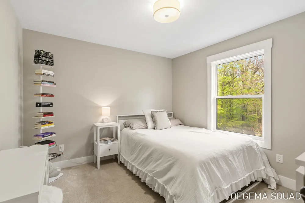 5391 Eaglepass Drive Hudsonville, MI 49426