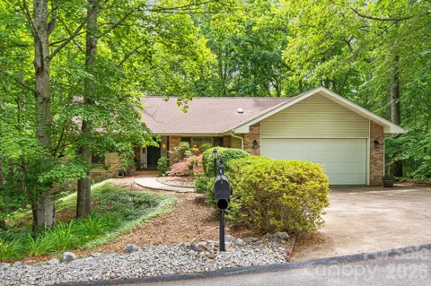 1851 Riverview Court