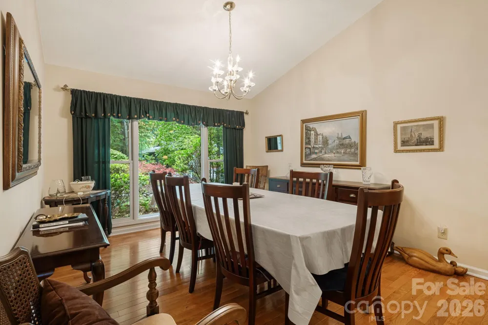 1851 Riverview Court Hendersonville, NC 28739