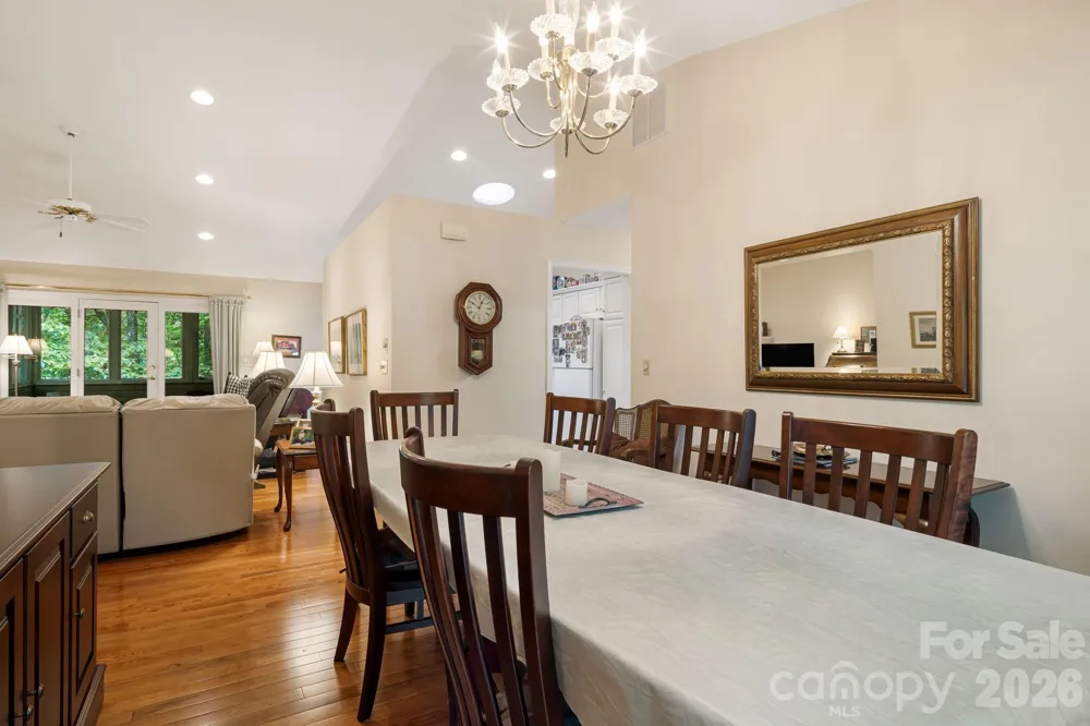 1851 Riverview Court Hendersonville, NC 28739