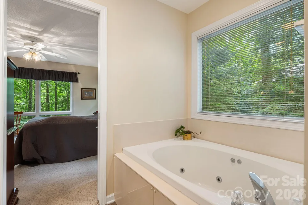 1851 Riverview Court Hendersonville, NC 28739