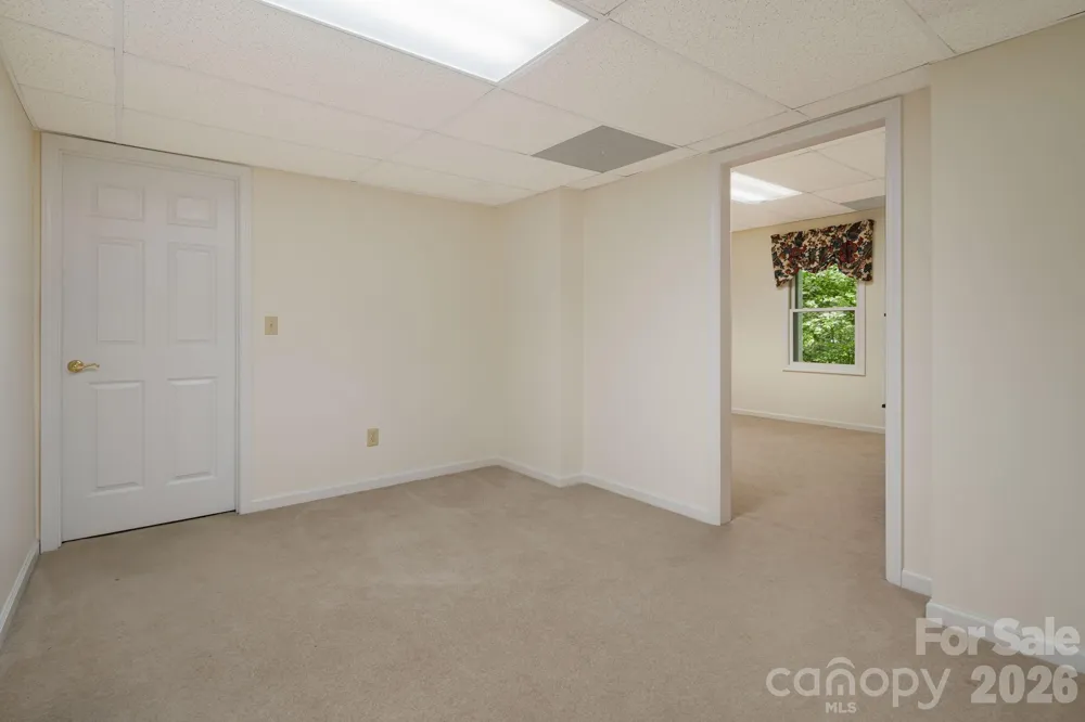1851 Riverview Court Hendersonville, NC 28739