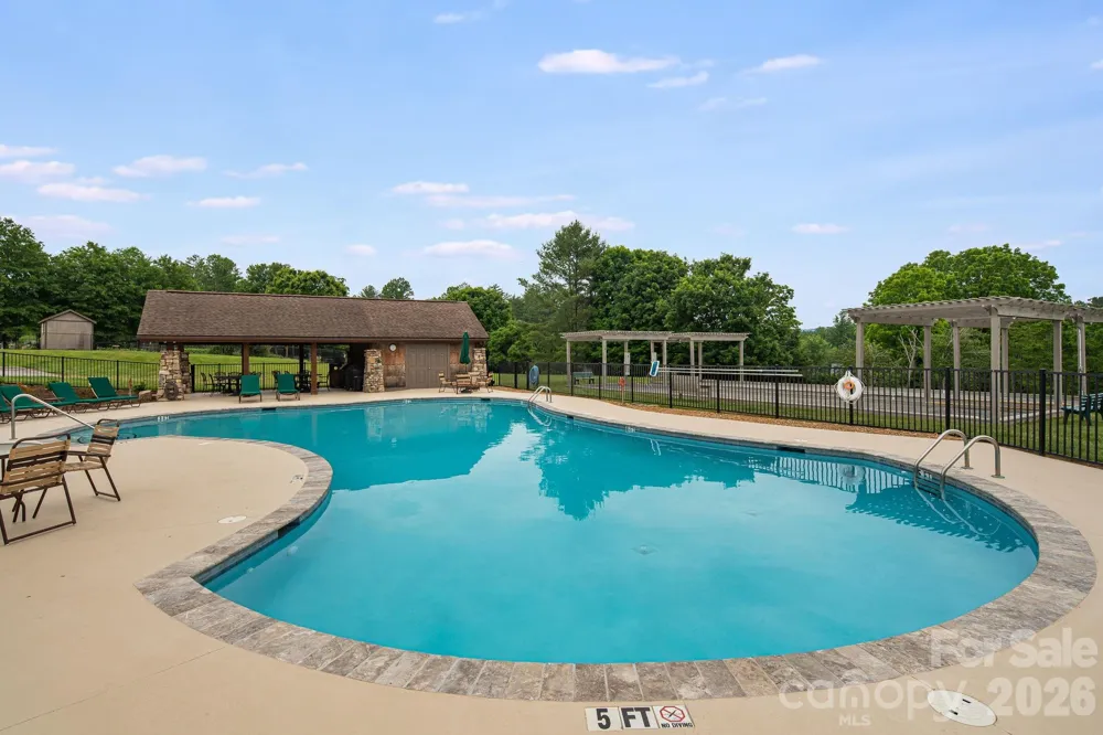 1851 Riverview Court Hendersonville, NC 28739