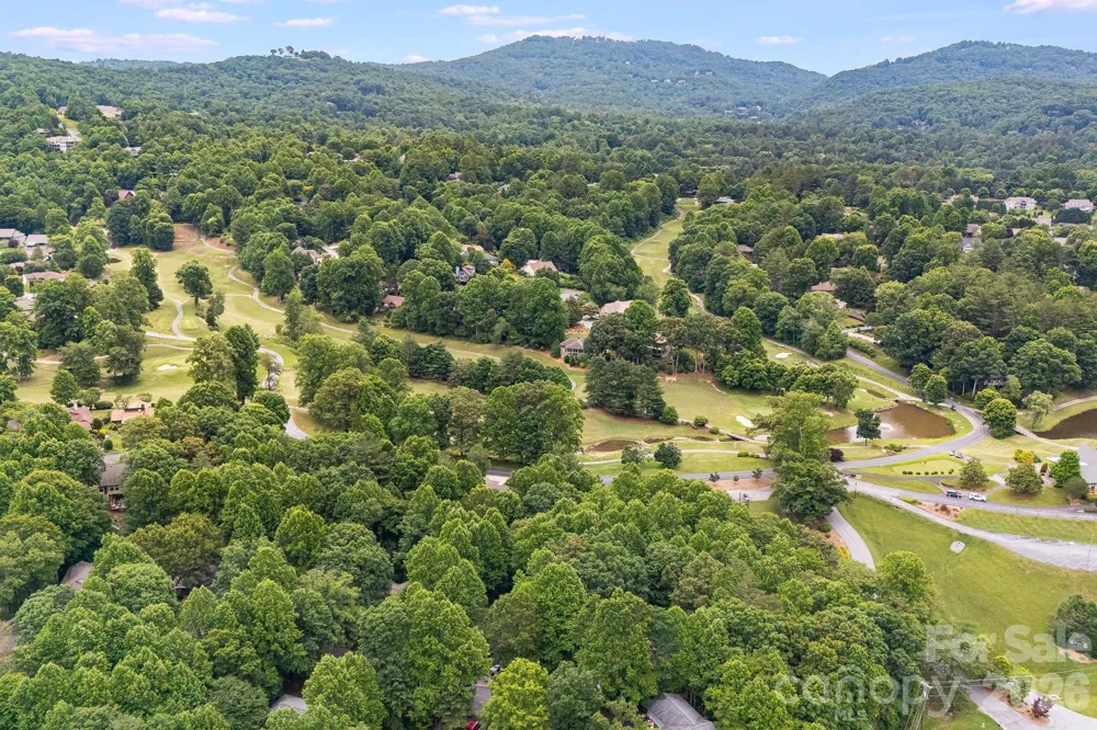 1851 Riverview Court Hendersonville, NC 28739