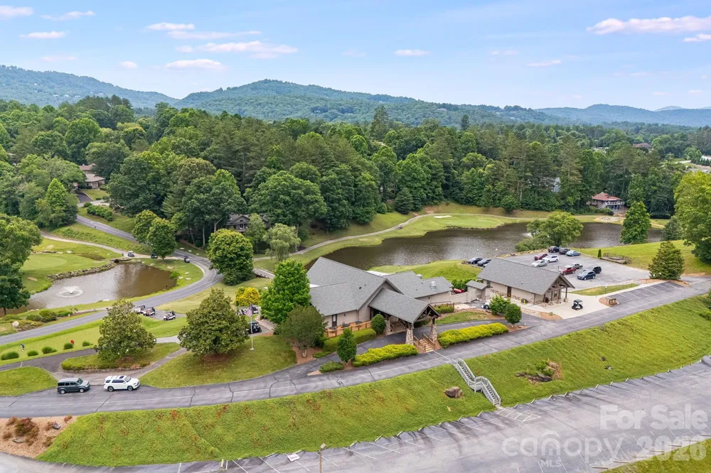 1851 Riverview Court Hendersonville, NC 28739
