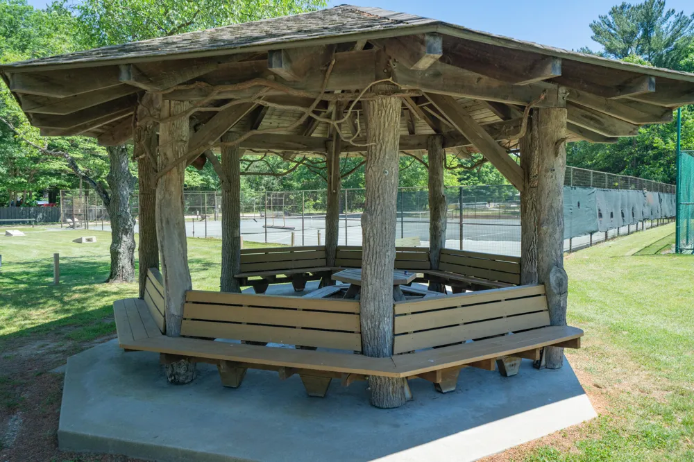 Ramblewood Circle Covert, MI 49043