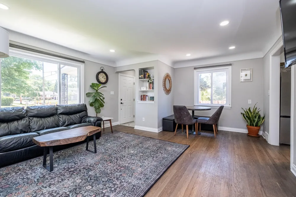 332 Normandy Road Royal Oak, MI 48073