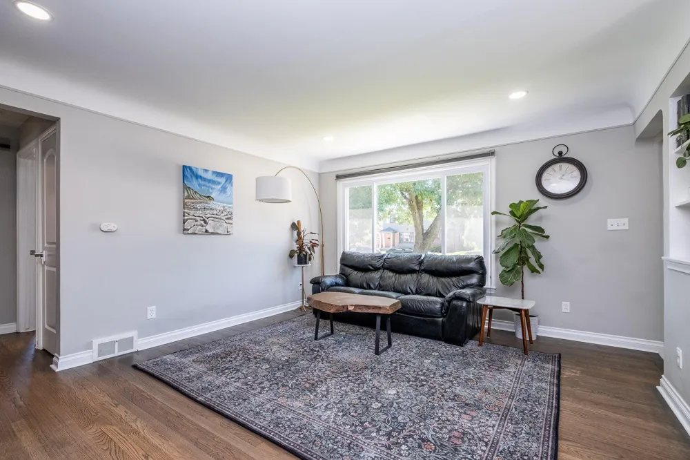 332 Normandy Road Royal Oak, MI 48073