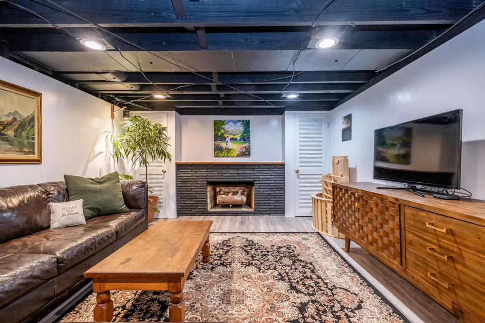 332 Normandy Road Royal Oak, MI 48073