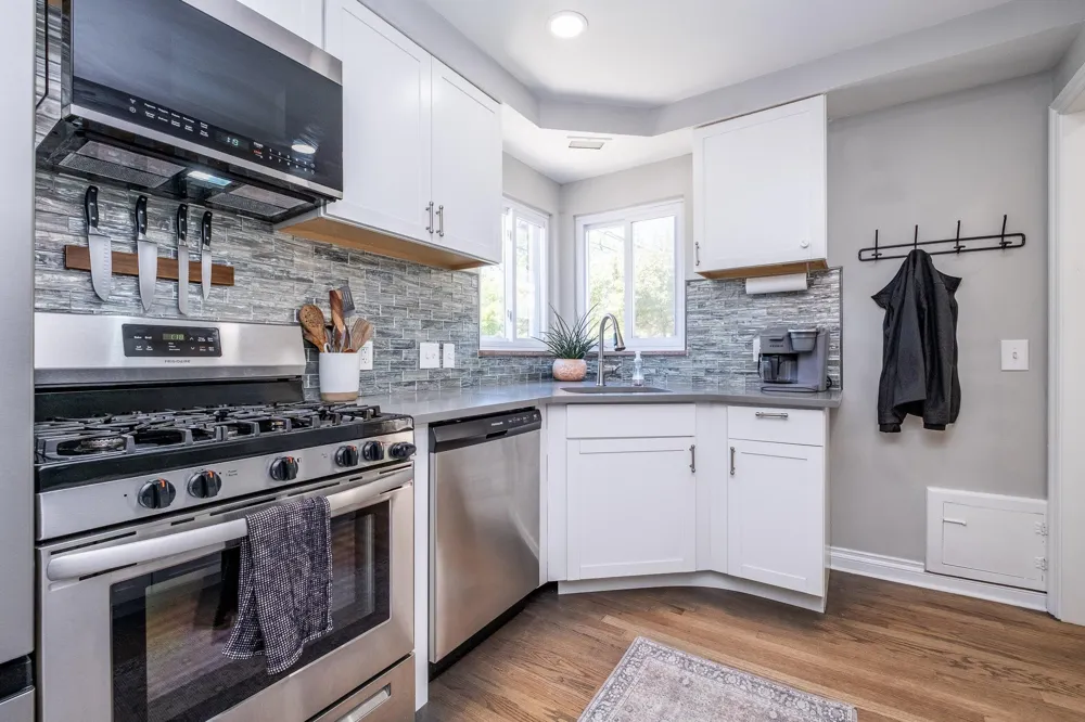 332 Normandy Road Royal Oak, MI 48073