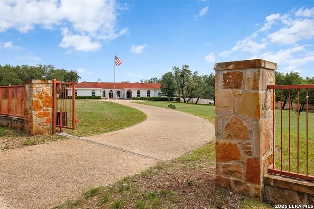 8413 Wembley Fair Oaks Ranch, TX 78015