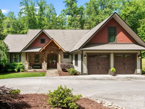 80 Highlander Falls Way