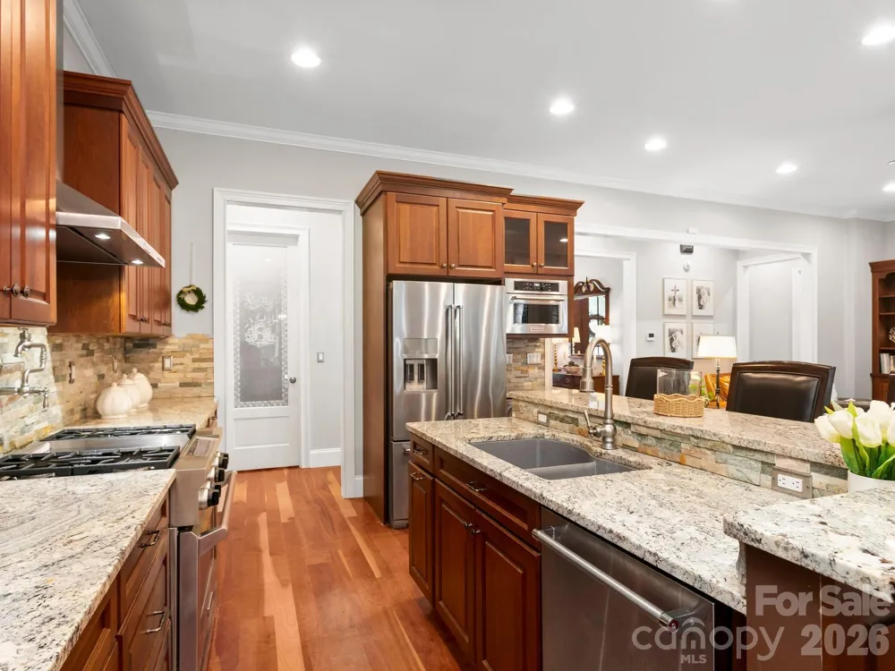 80 Highlander Falls Way Zirconia, NC 28790