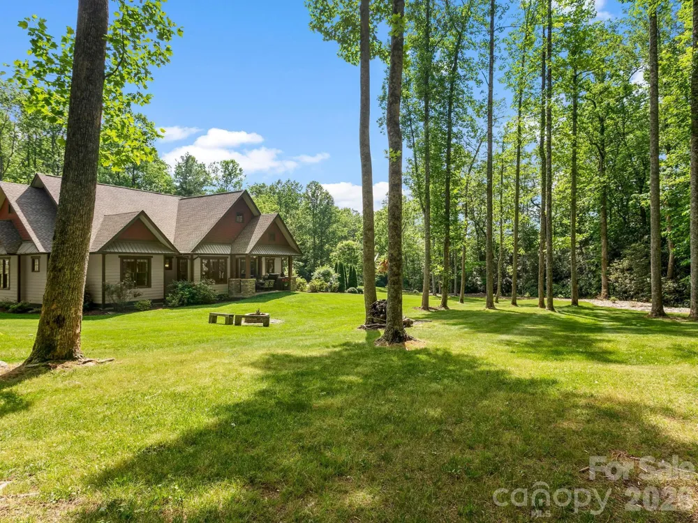 80 Highlander Falls Way Zirconia, NC 28790