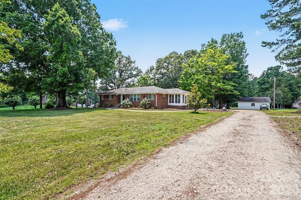 3800 Centergrove Road Concord, NC 28025