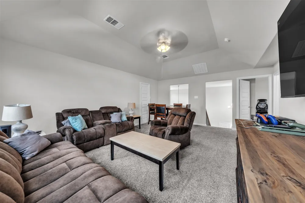 231 Berkeley Drive Waxahachie, TX 75167