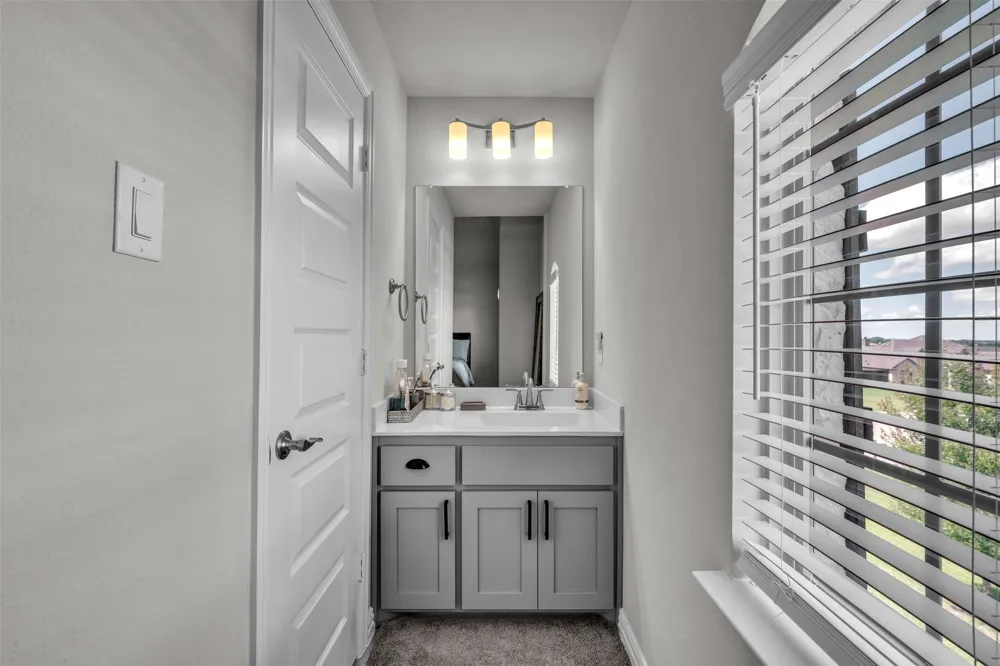 231 Berkeley Drive Waxahachie, TX 75167