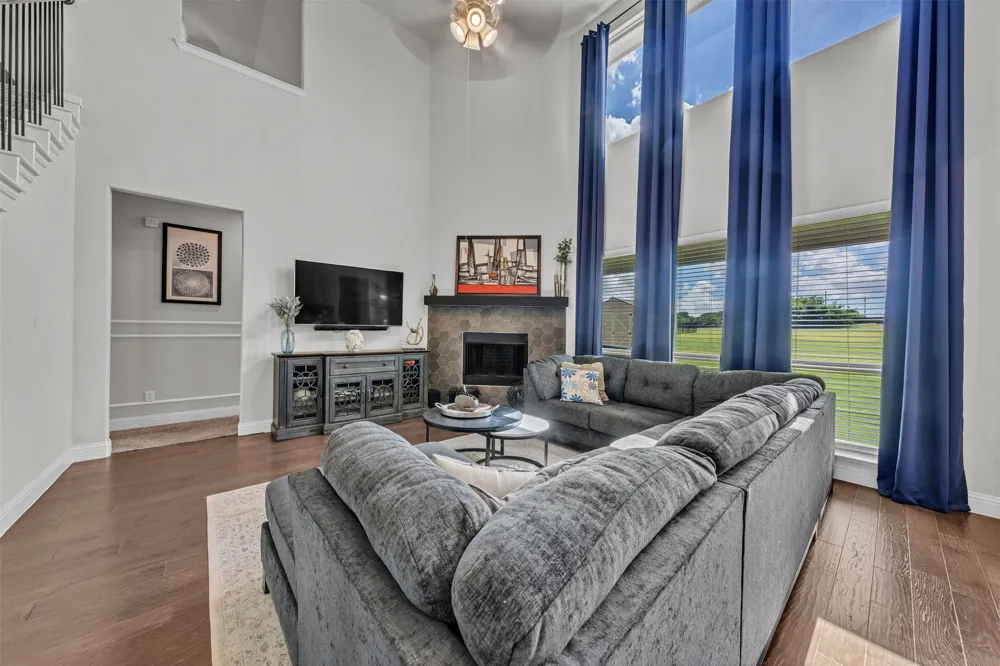231 Berkeley Drive Waxahachie, TX 75167