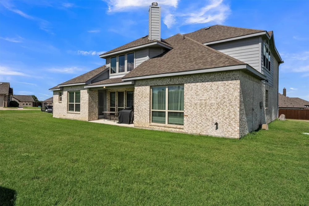 231 Berkeley Drive Waxahachie, TX 75167